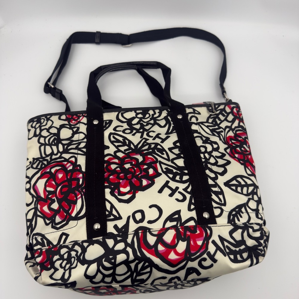Coach Beautiful Poppy Daisy Floral Graffiti Shoulder Hand Bag F16914
